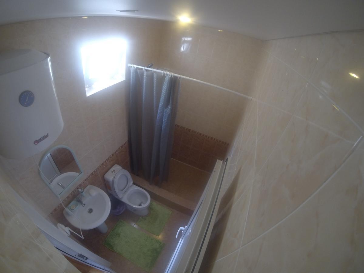 Guest House On Sayat-Nova 7A #N/A エクステリア 写真